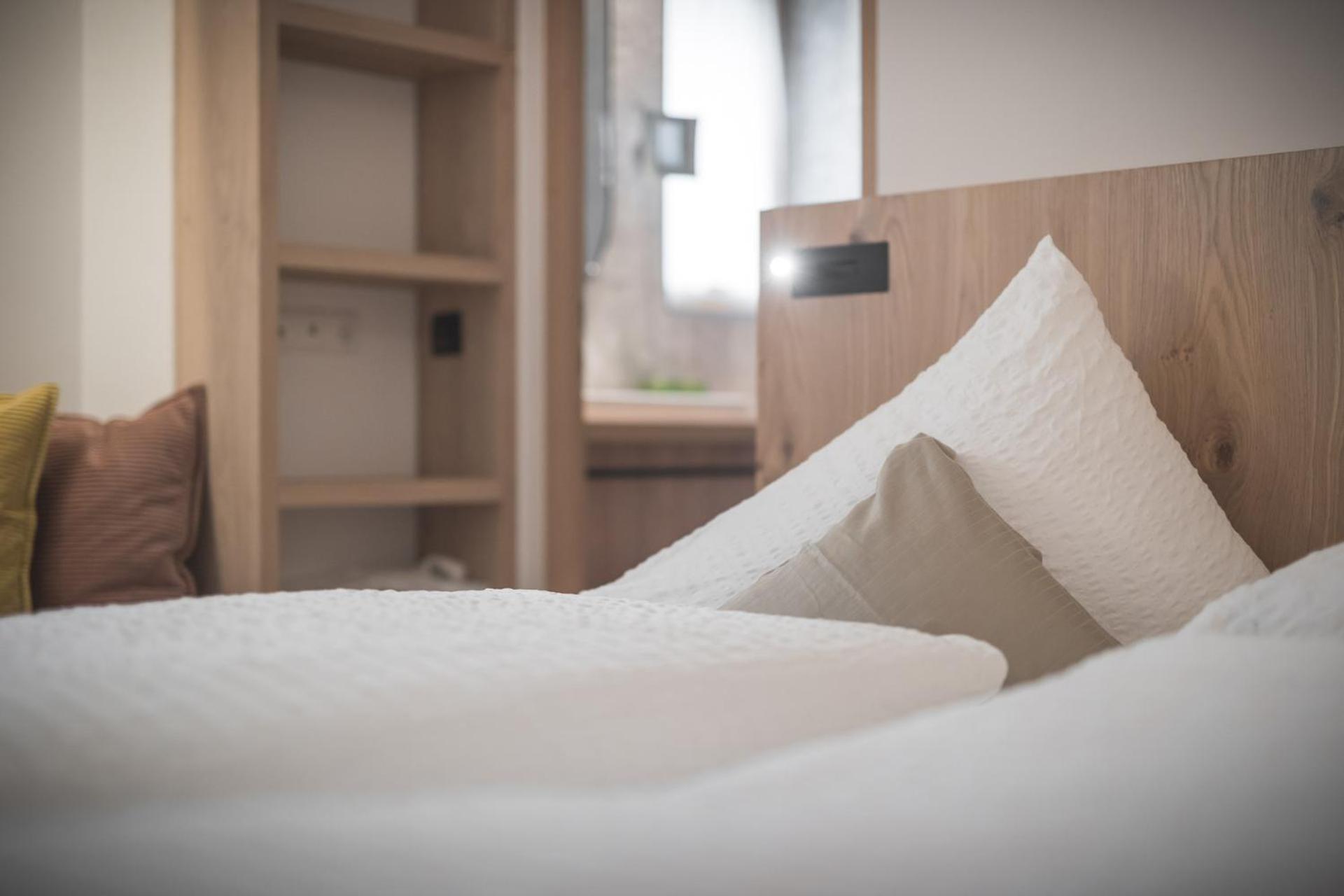 Kronplatz-Resort Hotel Kristall ヴァルダーオラ エクステリア 写真